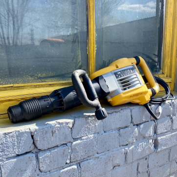  в прокат в Казани. У нас лучшая цена за сутки! Возможность взять в аренду с выгодной скидкой до 40% при экспресс доставке 24/7. И помните, ночью стоимость еще дешевле на 30%! #арендапрокат #виброплита #выгодно